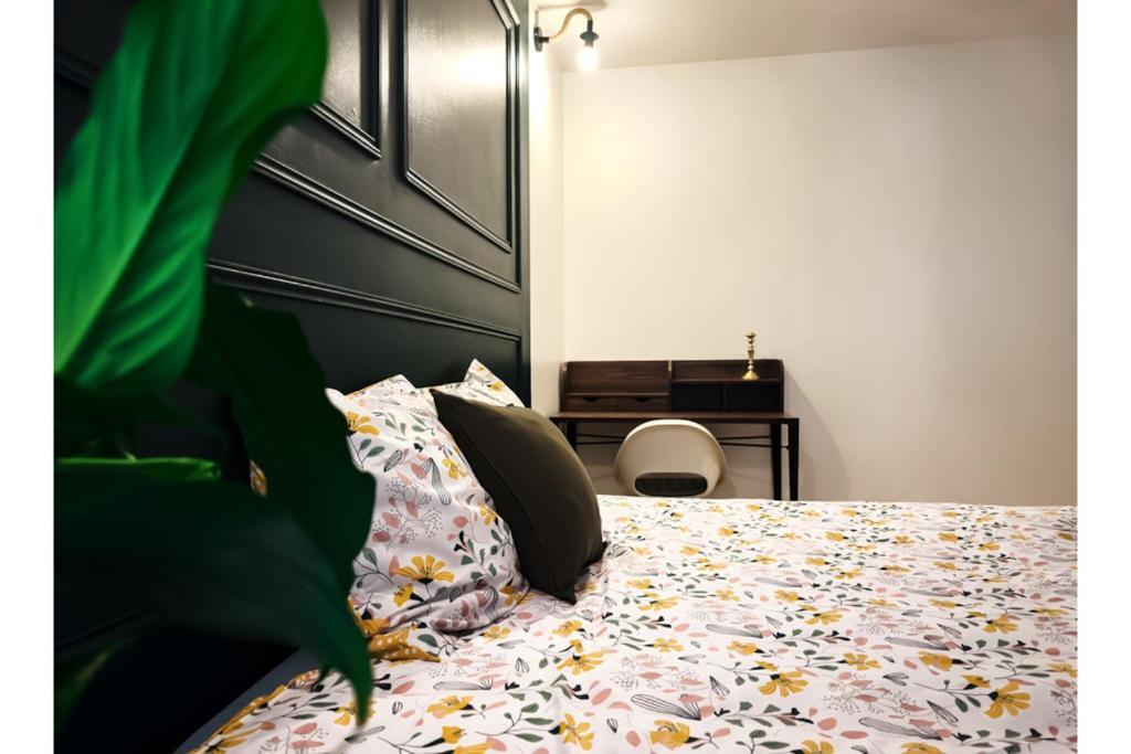8 Personnes - 4 Rooms - 2 Salle De Bain - Metro 7 & 14 - Porte Italie - Private Car Park- Wifi Le Kremlin-Bicêtre Exterior foto