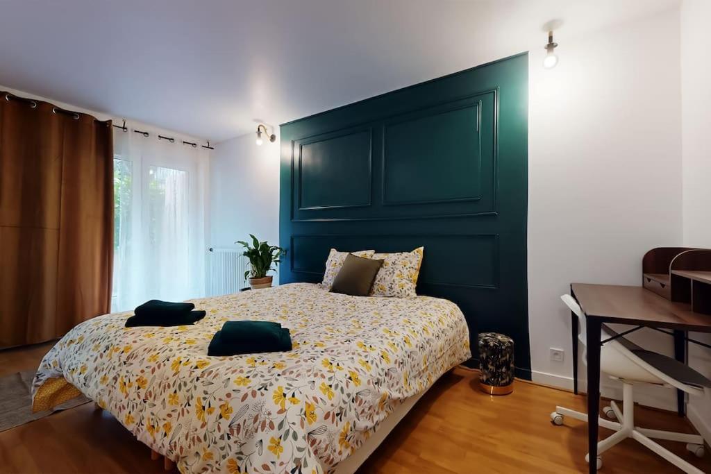 8 Personnes - 4 Rooms - 2 Salle De Bain - Metro 7 & 14 - Porte Italie - Private Car Park- Wifi Le Kremlin-Bicêtre Exterior foto